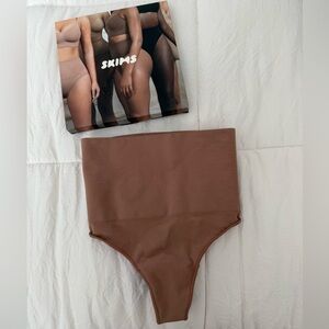 SKIMS Core Control Thong